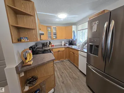 Interior photo 3 of 6646 178 ST NW