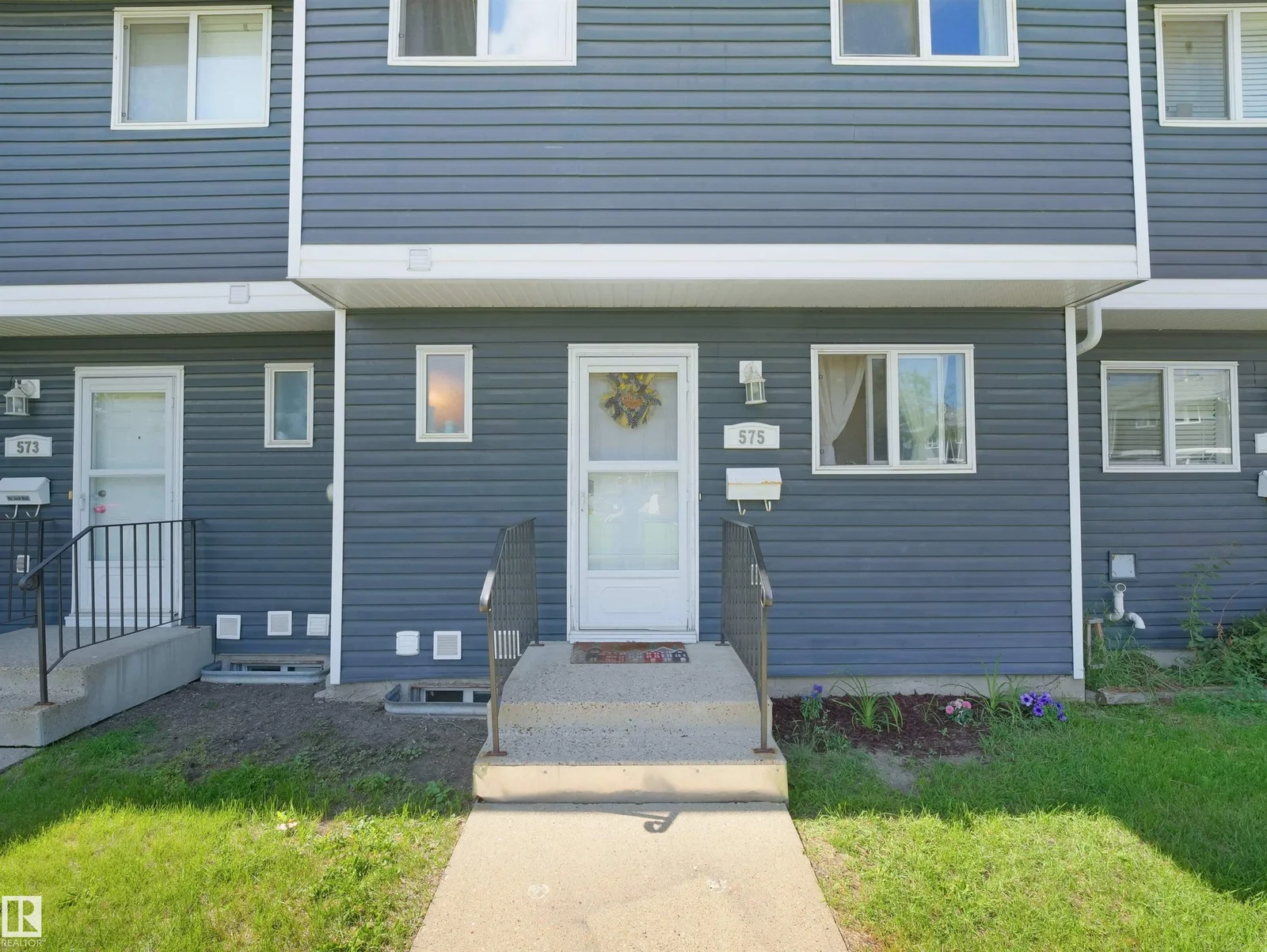 575 DUNLUCE RD NW, Edmonton - 3 bedroom Townhouse for sale