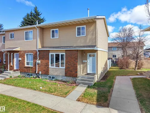 16483A 115 ST NW, Edmonton - $207,800