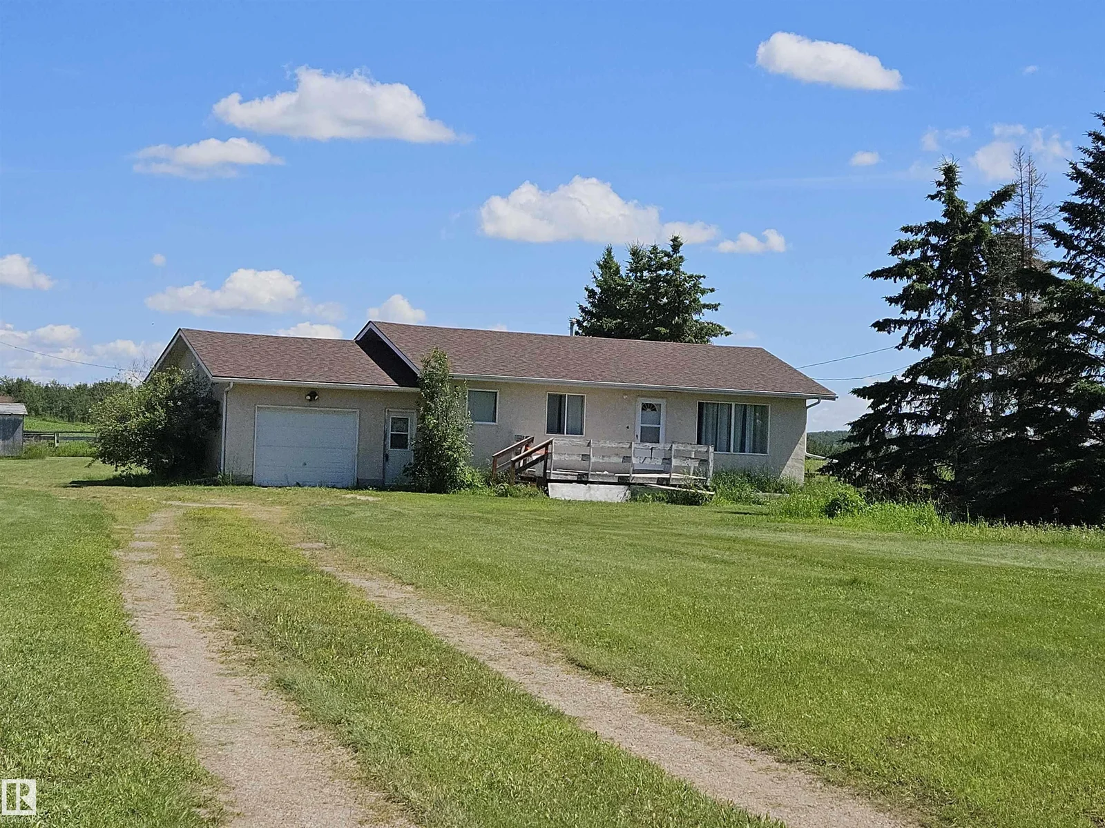 57415 Range Road 93, Rural St. Paul County - 2 bedroom Detached Single Family for sale