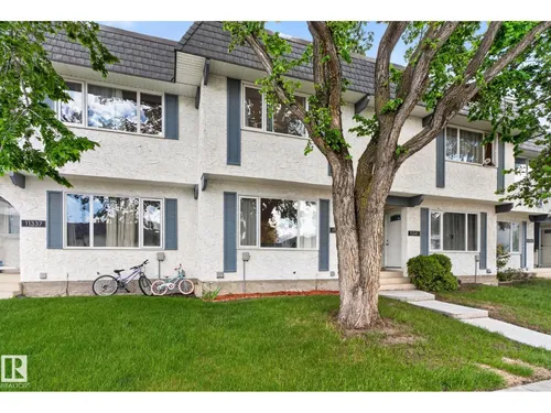 11339 22 AV NW, Edmonton - $250,000