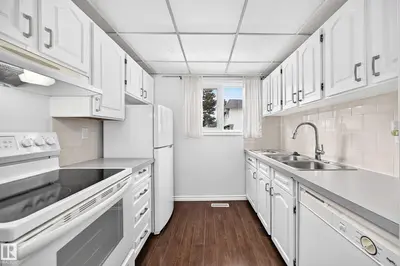 Interior photo 1 of 11447 22 AV NW