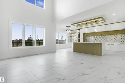 Interior photo 4 of 4004 40 ST