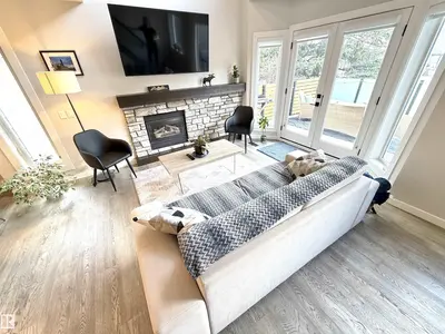 Interior photo 2 of 729 7th ST