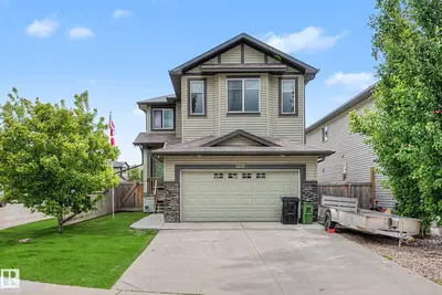 Interior photo 1 of 3233 21A AV NW