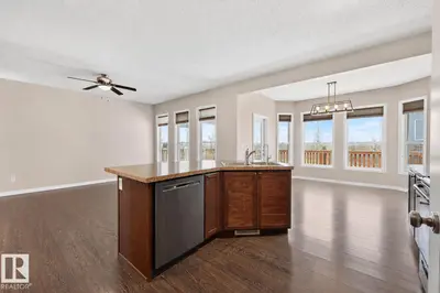 Interior photo 2 of 3233 21A AV NW