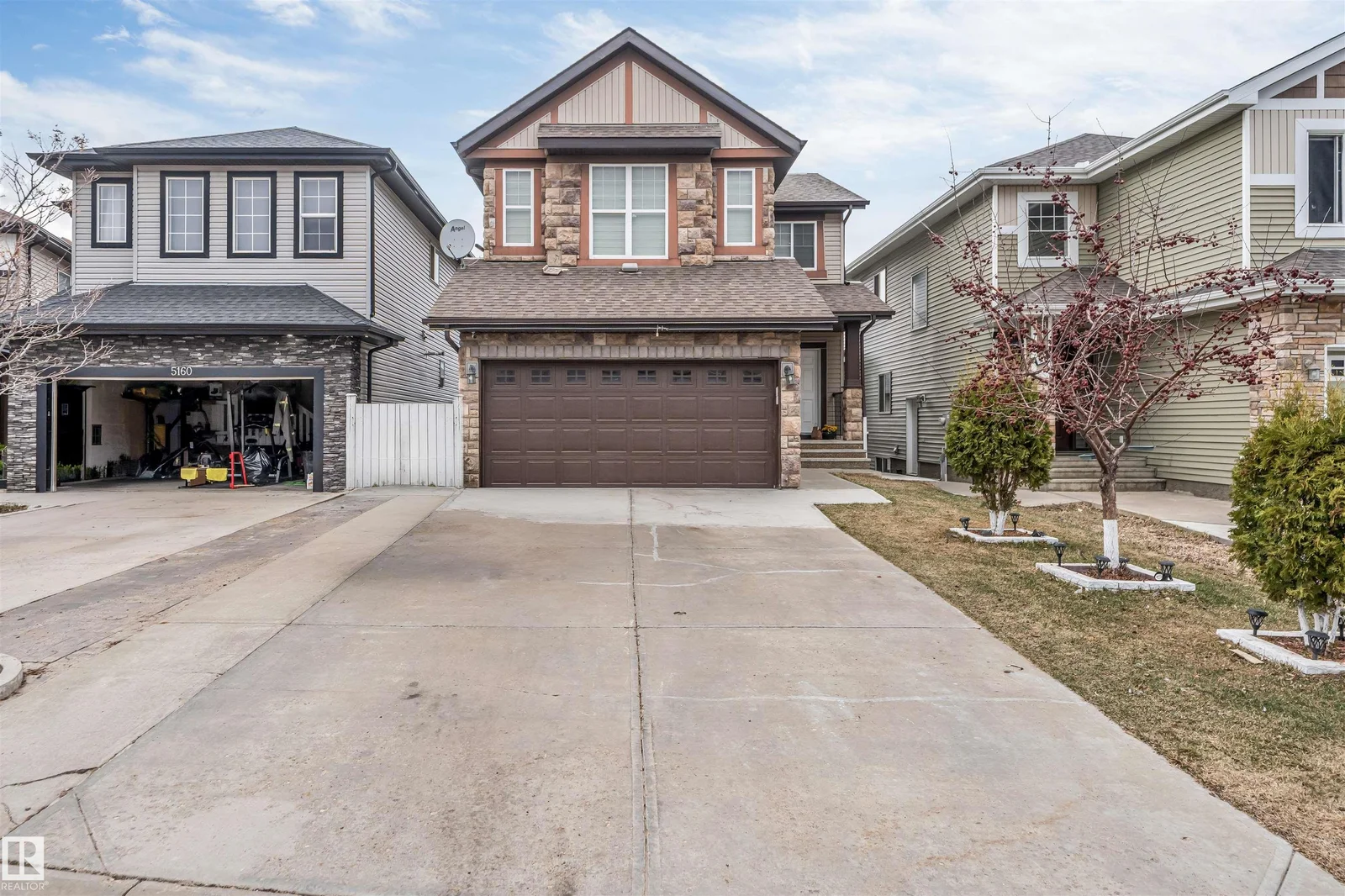 5156 2 AV SW SW, Edmonton - 5 bedroom Detached Single Family for sale