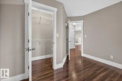Interior photo 2 of 5612 55 ST