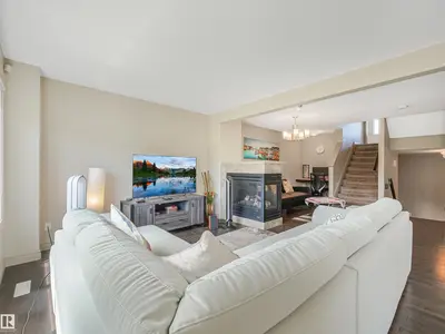 Interior photo 3 of 3897 GALLINGER LO NW