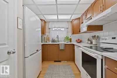 Interior photo 2 of 2409 47 ST NW