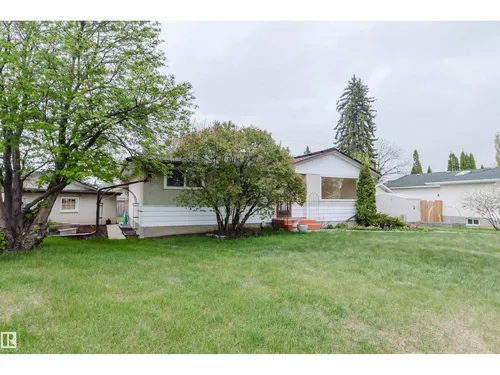 8311 160 ST NW, Edmonton - $439,900