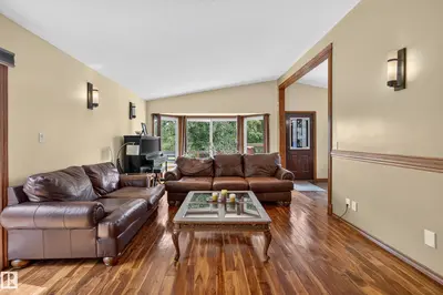 Interior photo 2 of #14 51149 RGE ROAD 231