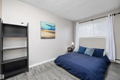 Interior photo 4 of #4 8803 101 ST NW
