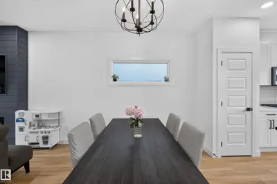 Interior photo 4 of 548 KLEINS CR