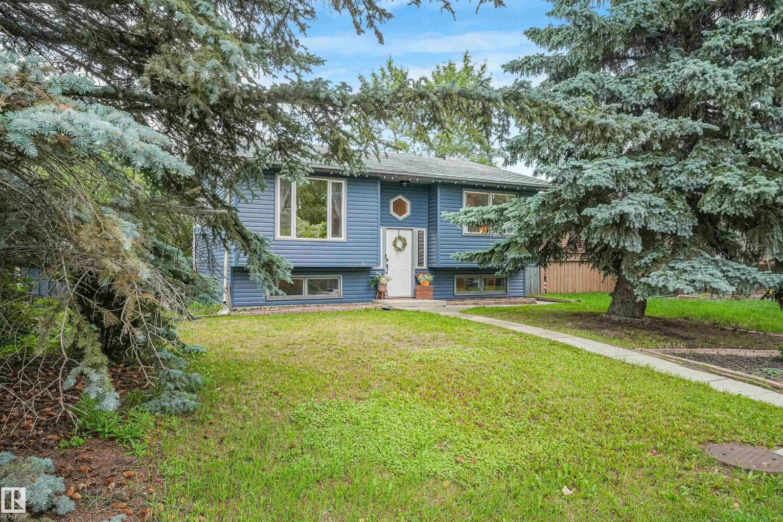 30 GREYSTONE CL, Spruce Grove - 3 bedroom Detached Single Family for sale