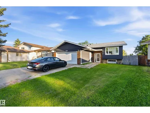 8819 29 AV NW, Edmonton - $480,000