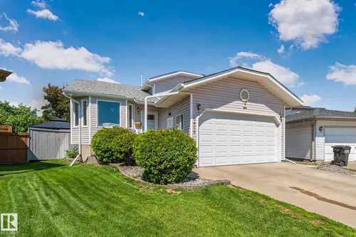 9615 175 AV NW, Edmonton - $479,900