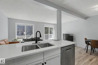 Interior photo 3 of #5 14603 MILLER BV NW