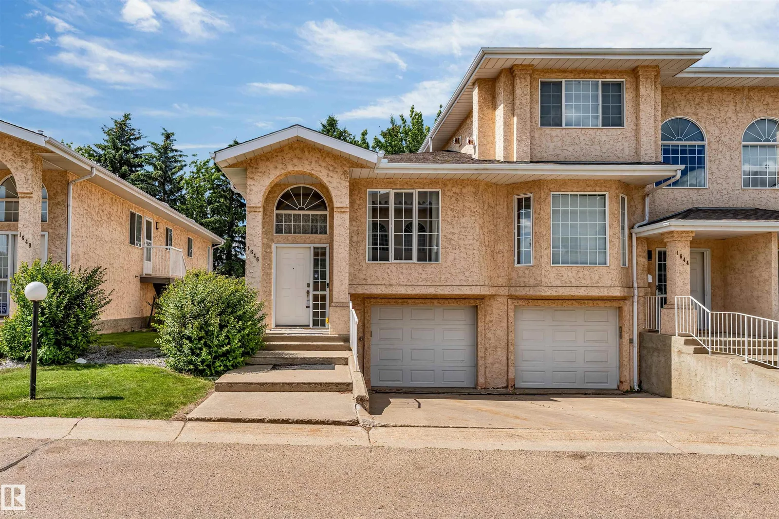 1646 Jamha Rd NW, Edmonton - 3 bedroom Townhouse for sale