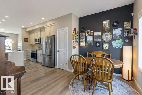 7056 181 AV NW, Edmonton - $464,900