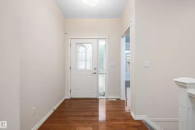 Interior photo 2 of #40 1251 RUTHERFORD RD SW