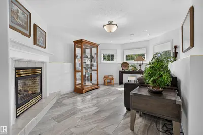 Interior photo 3 of 5006 53 AV
