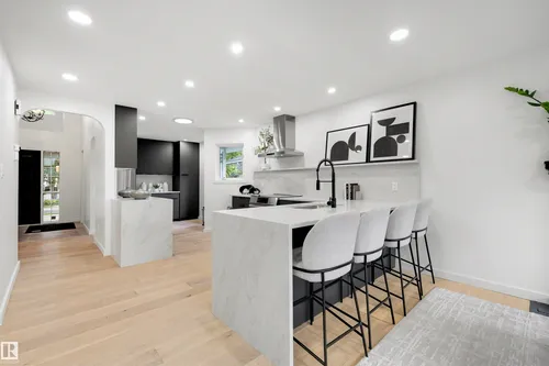 129 IRONWOOD PL NW, Edmonton - $930,000