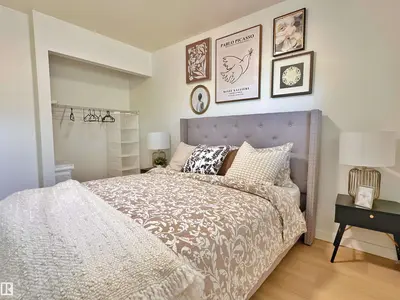 Interior photo 2 of 10507 52 AV NW