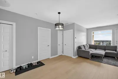 Interior photo 3 of #706 5151 WINDERMERE BV SW