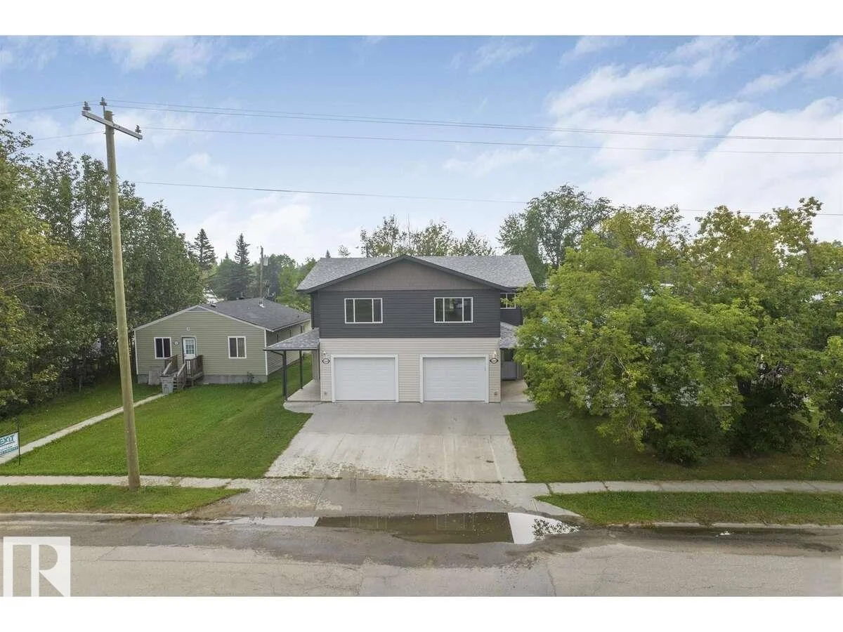 5265 52 ST, Mayerthorpe - 6 bedroom Duplex for sale