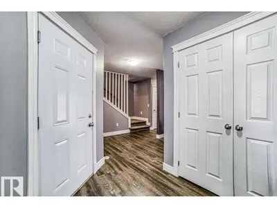 Interior photo 3 of 5265 52 ST