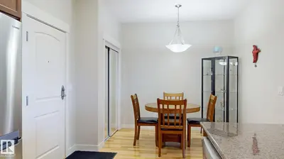 Interior photo 2 of #435 511 QUEEN ST