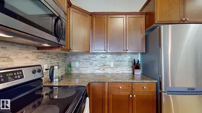 Interior photo 4 of #435 511 QUEEN ST