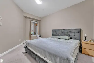 Interior photo 4 of #128 1008 ROSENTHAL BV NW