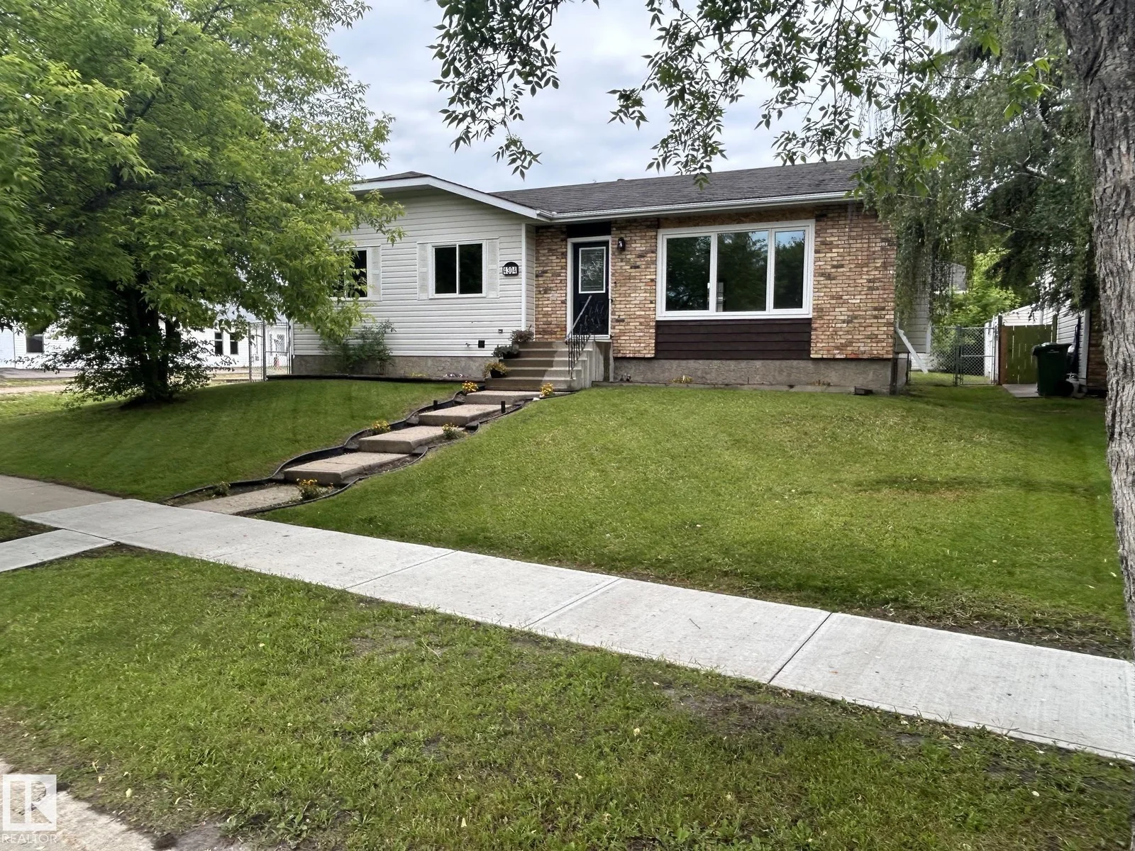 4304 41a ST, Bonnyville Town - 5 bedroom Detached Single Family for sale