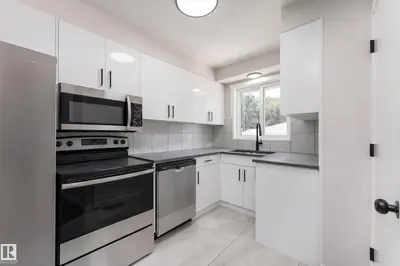Interior photo 4 of 12224 55 ST NW