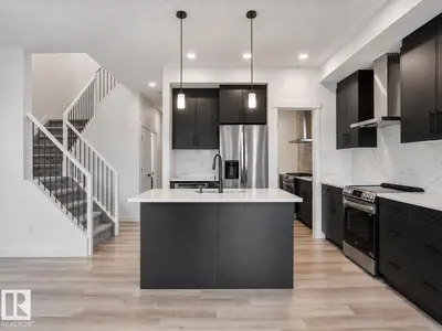 Interior photo 2 of 1519 12 AV NW