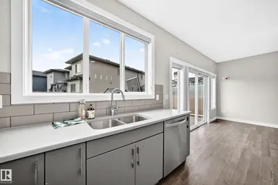 Interior photo 4 of 2265 57 ST SW SW