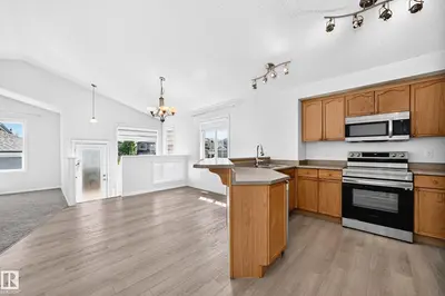 Interior photo 2 of 11249 167A AV NW
