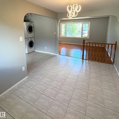 Interior photo 2 of 7312 137 AV NW