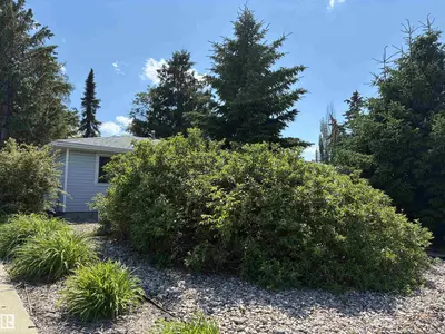 Interior photo 3 of 10931 134A AV NW