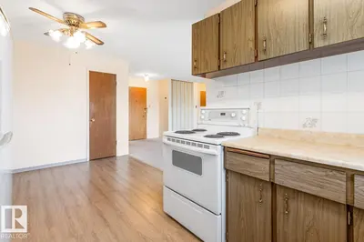 Interior photo 3 of #302 11045 132 ST NW