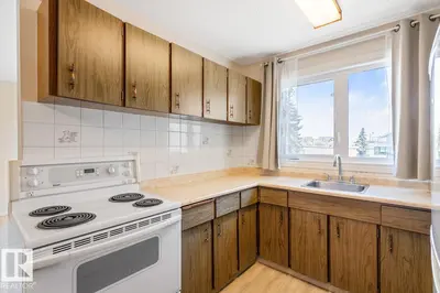 Interior photo 4 of #302 11045 132 ST NW