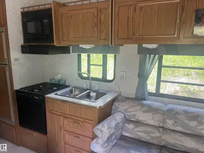 Interior photo 2 of 52110 Rge Rd 72