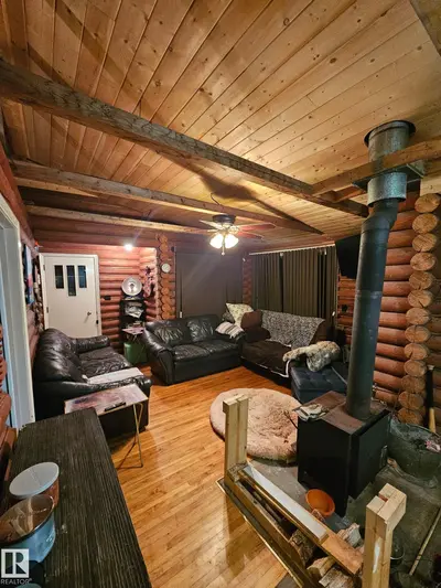 Interior photo 4 of 101 Long Lake DR