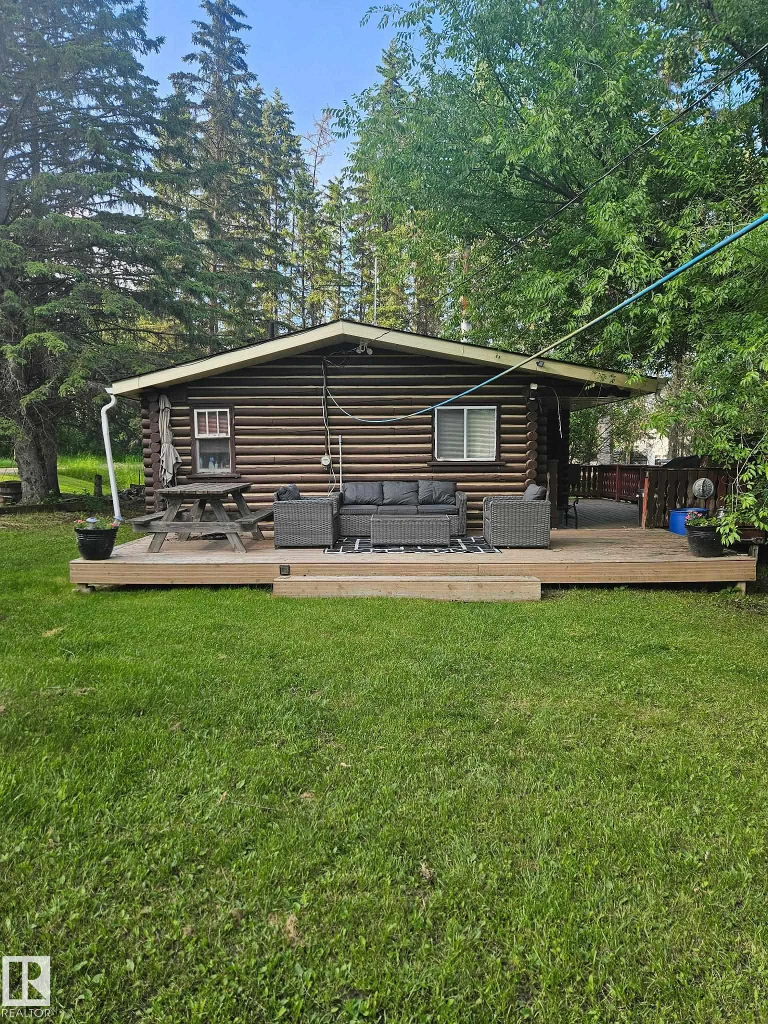 101 Long Lake DR, Rural Thorhild County - 1 bedroom Cottage for sale