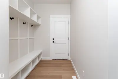 Interior photo 3 of 117 GARNEAU GA