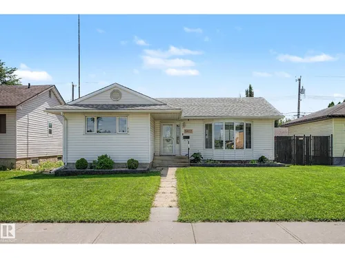 5407 106 AV NW, Edmonton - $529,900