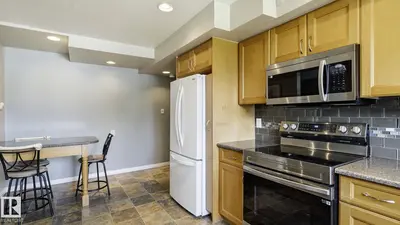 Interior photo 3 of 11736 35A AV NW