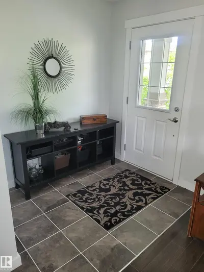 Interior photo 4 of 1007 162 ST SW